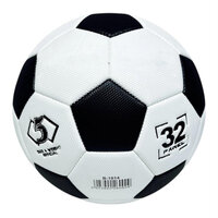 Voetbal - Strandvoetbal Offici&euml;le afmetingen en gewicht van de voetbal - matzwarte en witte voetbal - wedstrijdbal 380 g