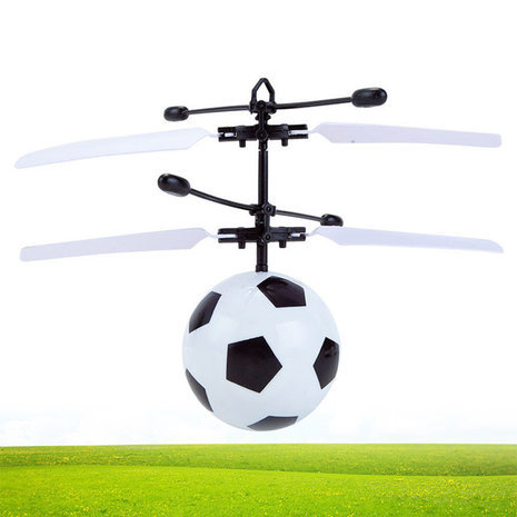 Flying Ball soccer - zwevende voetbal - Hand bestuurbaar vliegende helikopter bal - oplaadbaar