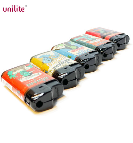 Briquets Unilite Click - rechargeables - 20 pcs. dans un pr&eacute;sentoir - Impression zombie
