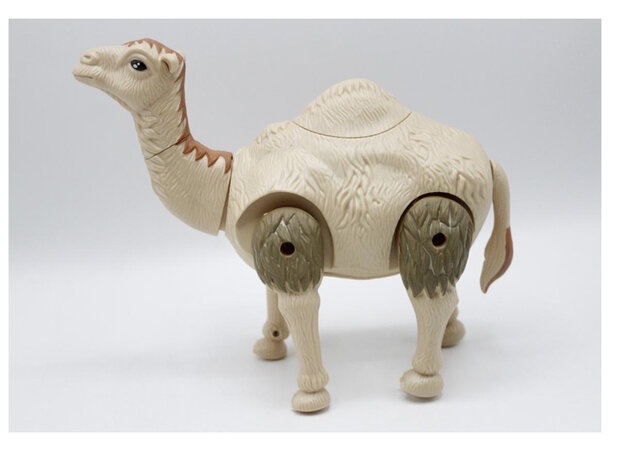 Speelgoed kameel - kan lopen maakt kamelen geluiden - met muziek - interactief - bewegende staart  - Desert Camel 24CM