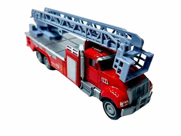 Camion de pompiers en m&eacute;tal.