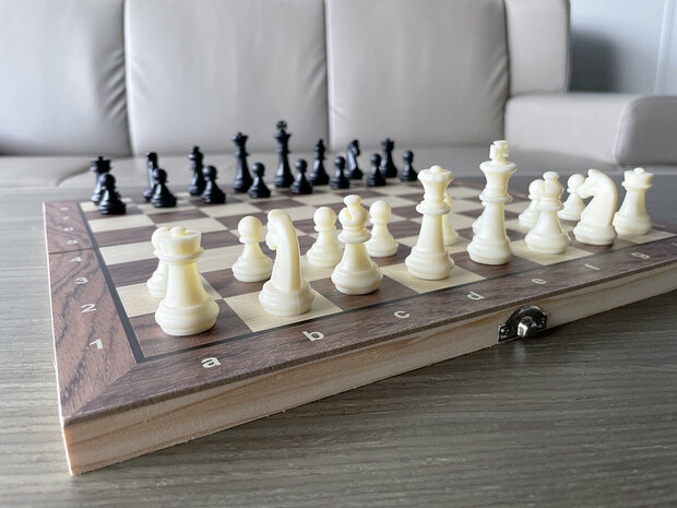 Chess King - magnetisch Schaakbord met Schaakstukken - Hout - 34x34 cm