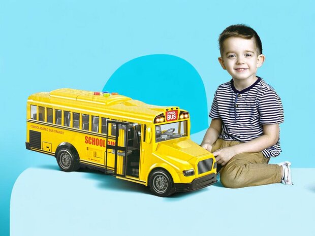 School bus with light and sound 27.5 cm yellow 1:16