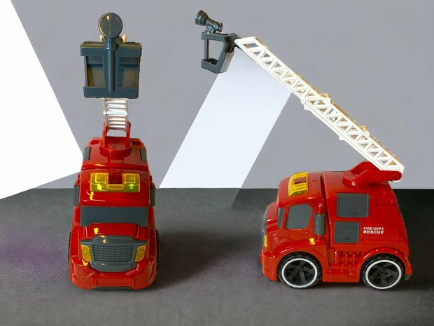 Toy fire truck - CAR MODEL - 22 CM WITH SIREN SOUND AND LIGHTS