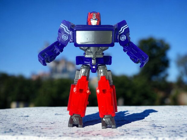 Transform Optimus Prime speelgoed, deformated car robot, transformeable car, auto speelgoed 2 in 1