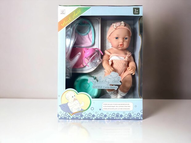 Jolie poup&eacute;e b&eacute;b&eacute; + accessoires - 32CM Ma poup&eacute;e porte-bonheur