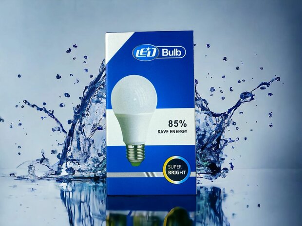 LED lamp - E27 fitting - 1W vervangt 18W - 6500K daglicht wit Energy A