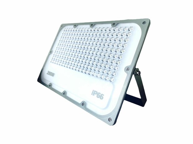 Projecteur LED PRO IP67 - 200W 18000 Lumen - Blanc lumi&egrave;re du jour 6500K - Garantie 3 ans