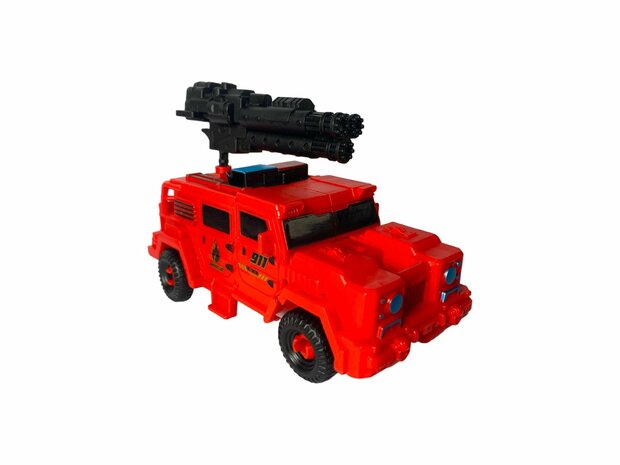 Transform X-Warrior ExtingGuish Flame &nbsp;- robot and car 2in1