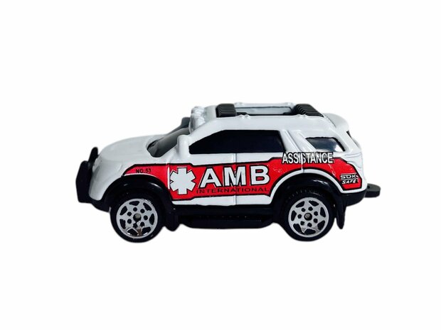 Vrachtwagen Ambulance + auto en helikopter - DIE-CAST - autotransporter + 2 mini auto&#039;s 3in1