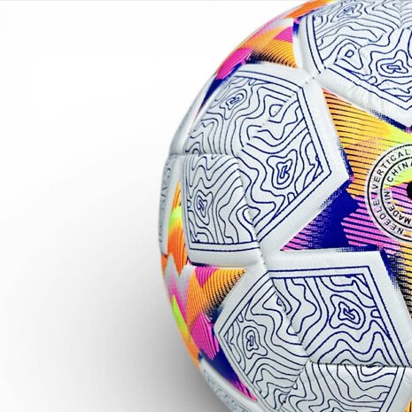 Voetbal - Offici&euml;le voetbal maat en -gewicht - ster bal - wedstrijdbal 380 g