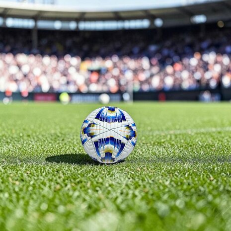 Voetbal - Offici&euml;le voetbal maat en -gewicht - zon bal - wedstrijdbal 380 g