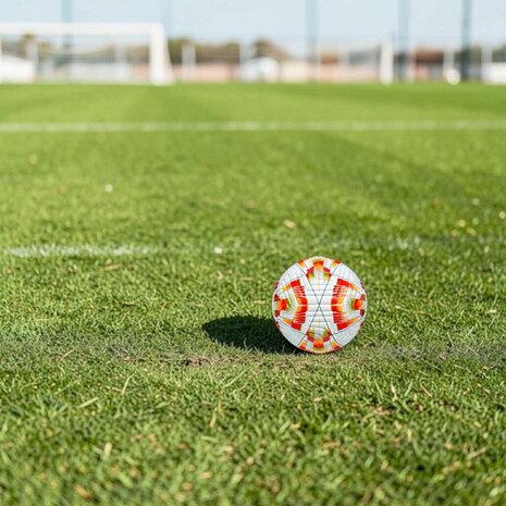 Voetbal - Offici&euml;le voetbal maat en -gewicht - zon bal - wedstrijdbal 380 g