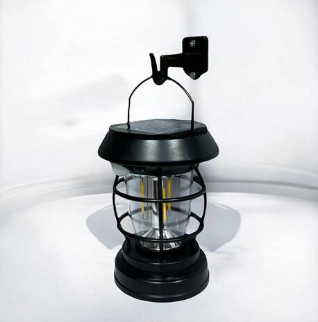 Dit is de BK-5809 Solar Sensor Light, een multifunctionele buitenlantaarn ontworpen voor gemak, duurzaamheid en veiligheid.