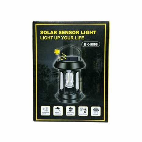 Dit is de BK-5808 Solar Sensor Light, een multifunctionele buitenlantaarn ontworpen voor gemak, duurzaamheid en veiligheid.